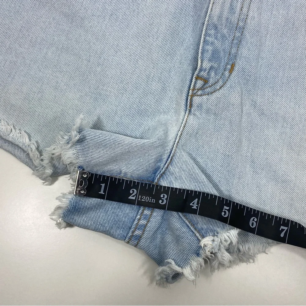 J. Crew BF381 Waterside Light Blue Wash Relaxed Denim Cutoffs Jean Shorts 29 - Picture 13 of 15